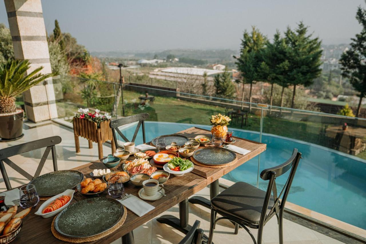Doors Urla Hotel & Bungalows อิซมีร์ ภายนอก รูปภาพ