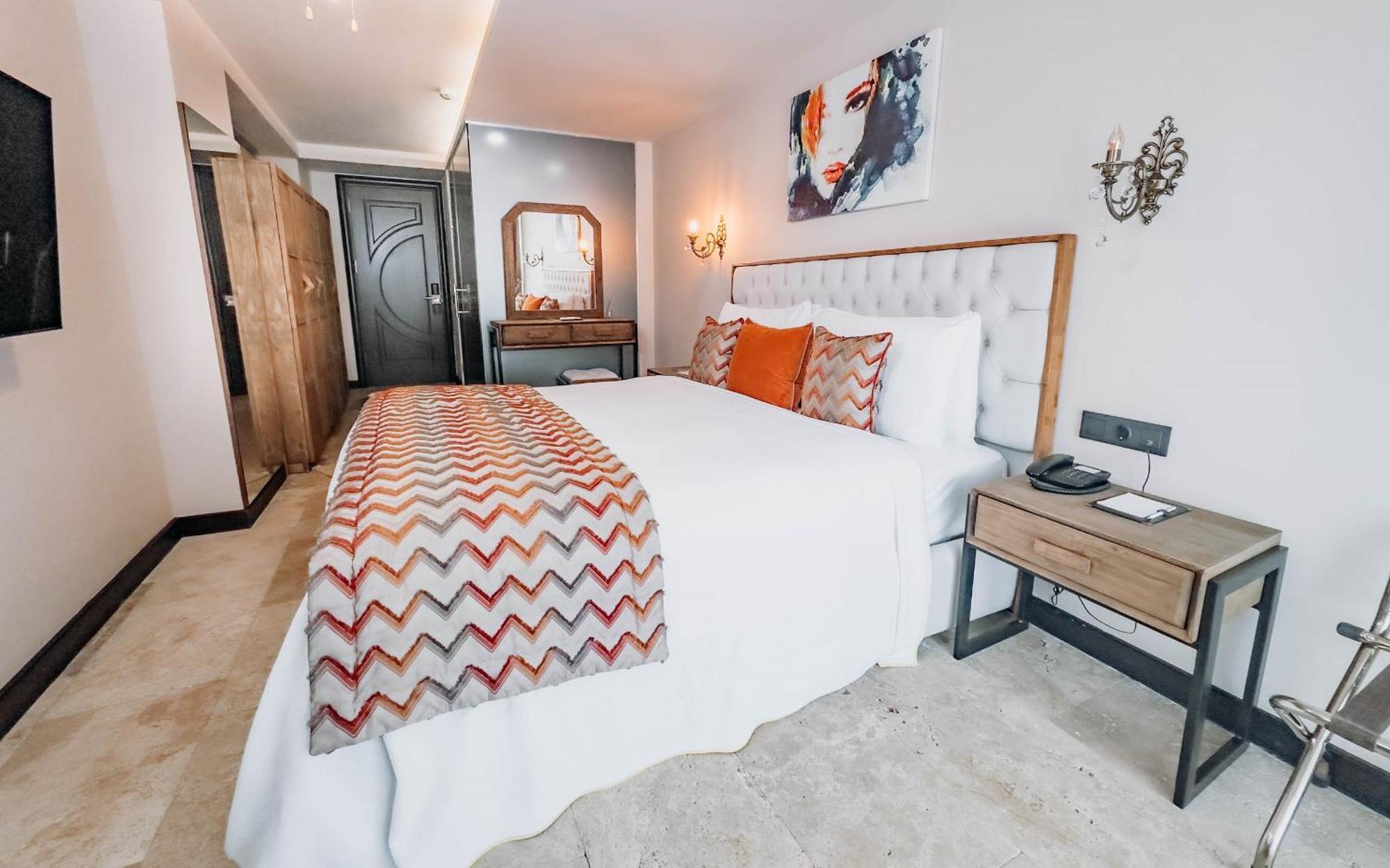 Doors Urla Hotel & Bungalows อิซมีร์ ภายนอก รูปภาพ