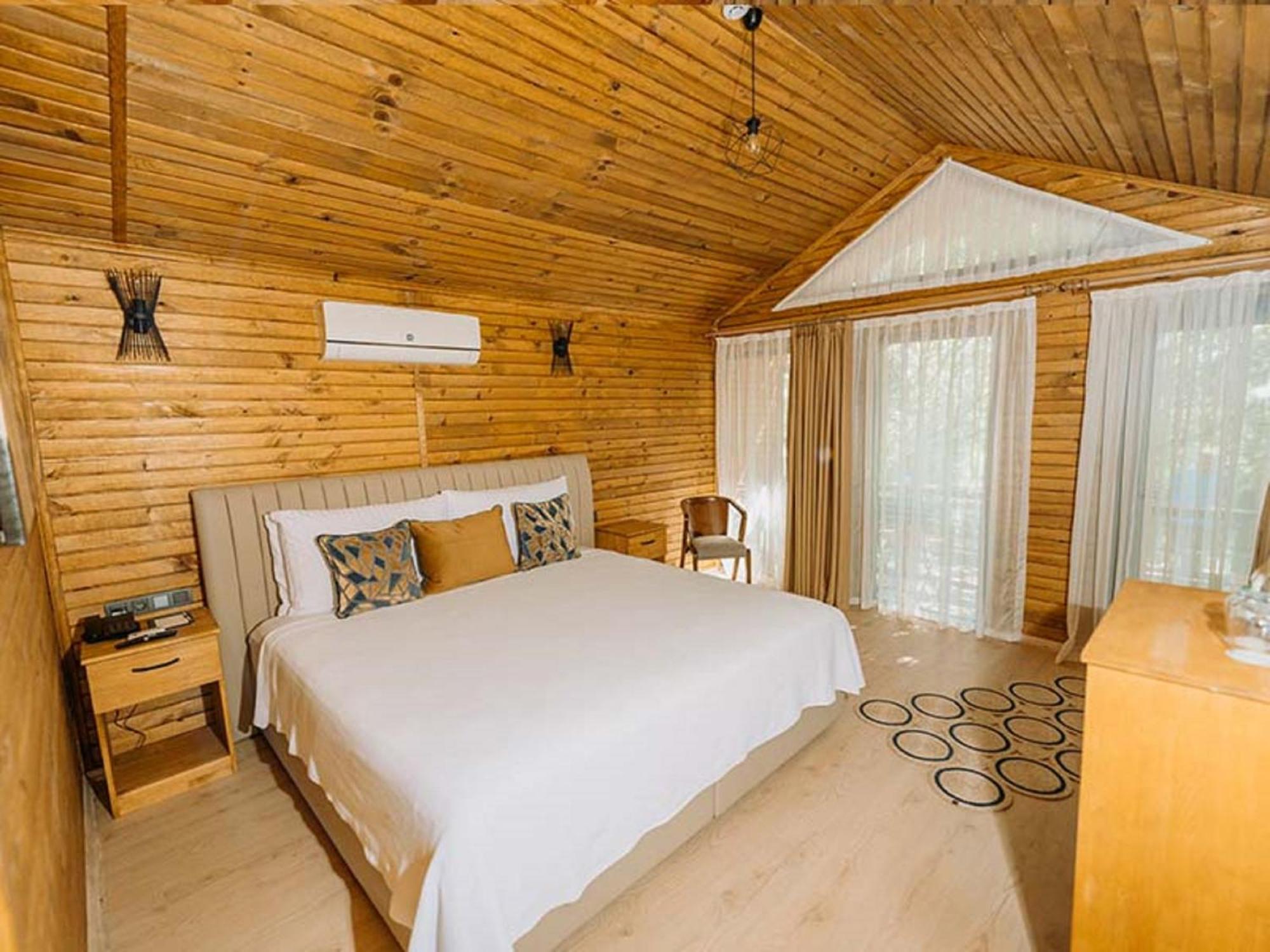 Doors Urla Hotel & Bungalows อิซมีร์ ภายนอก รูปภาพ
